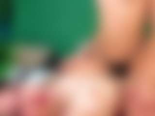 HollyWallis's Live Sex Cam Show