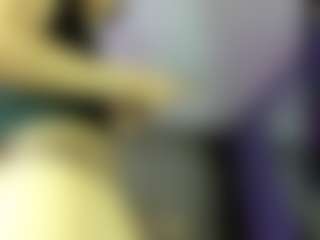 isabela-croftt's Live Sex Cam Show