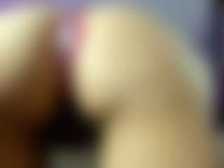 isabela-croftt's Live Sex Cam Show