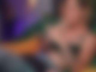 Live cam show with MichelleJo - Average on live18s.com