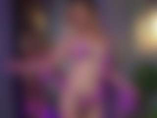 Live cam show with MichelleJo - Average on liverealitysex.com