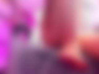 Crimsona-Domm's Live Sex Cam Show