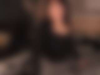Live cam show with Siren-Alexa - Body Massage on CamClone