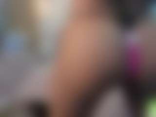alisson-foxxy's Live Sex Cam Show