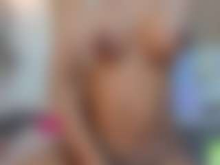 alisson-foxxy's Live Sex Cam Show