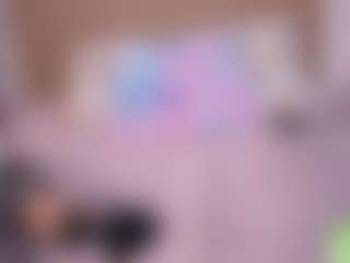 alisson-foxxy's Live Sex Cam Show