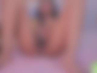 Live cam show with alisson-foxxy - Petite MILF on xxxlivecams.org