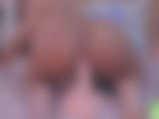 Live cam show with alisson-foxxy - Ride Torso on Fit Hotties