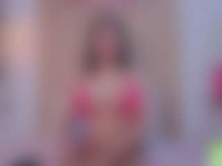 Live cam show with alisson-foxxy - Petite MILF on SmokeAndPoke
