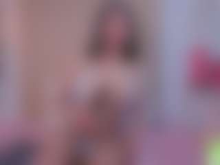 Live cam show with alisson-foxxy - Shower on TastyBlacksLive