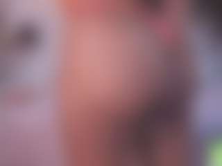 Live cam show with alisson-foxxy - Butt Plug on sexylive.show