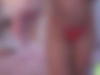 Live-Cam-Show mit alisson-foxxy - Ride Torso auf Camsoda