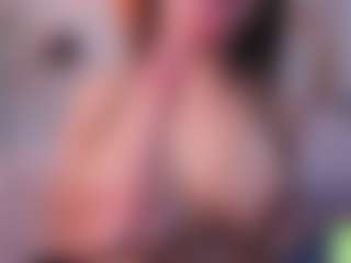 alisson-foxxy's Live Sex Cam Show
