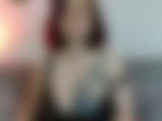 Live cam show with CoralShine - Mature on Soda Cam