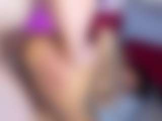 gothicslut19's Live Sex Cam Show