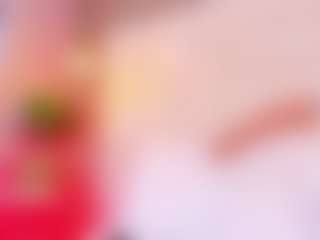 Live cam show with Lia-Valentina - New Brown Eyes on intimatelivegirls.com