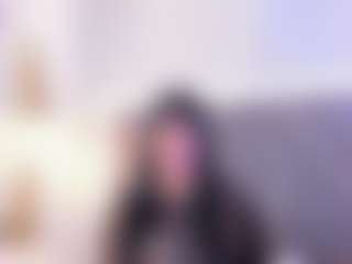 Live cam show with LorenWhitee - Brown Eyes on Big Tits