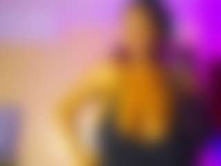 Live cam show with Dutch Coco - Black MILF on Big Tits