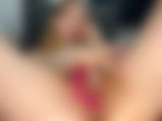 Live cam show with KristiRocca - Moaning on Camiplay Live