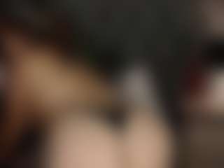 Live cam show with Lorena thompson - Blonde Hair on Soda Cam