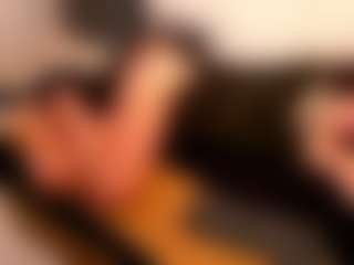 Live cam show with melodyy - Facial Piercings on Camsoda
