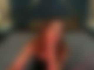 Live cam show with GoldenLacee - Small Tits on Hubzter Live