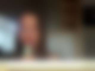 Live cam show with Pritydiana19 - Middle Aged on Pornisteam.com