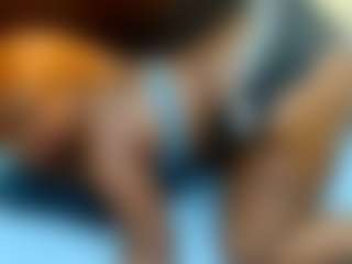 Live cam show with CuteEbonyBooty - New Spank on Milfs Live