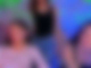 emma-landd's Live Sex Cam Show