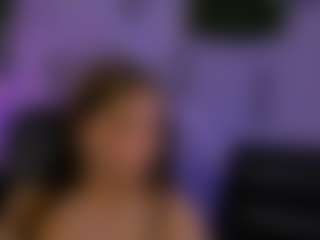 emma-landd's Live Sex Cam Show