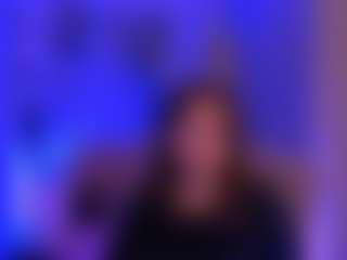 estelle-roya's Live Sex Cam Show