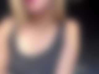 LorineAilor's Live Sex Cam Show