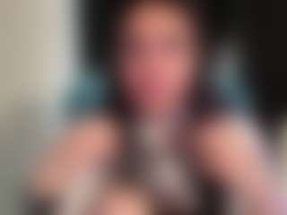 Nadi's Live Sex Cam Show