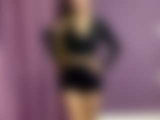 Live cam show with Emiliya - Public on Mixed Magazine Live