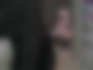 Live cam show with tenderbabyyy - Curvy Small Tits on TastyBlacksLive