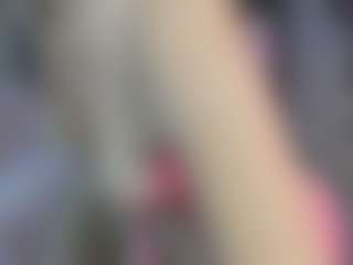 Live cam show with tenderbabyyy - Brown Eyes Blonde Hair on camgirlchat.live
