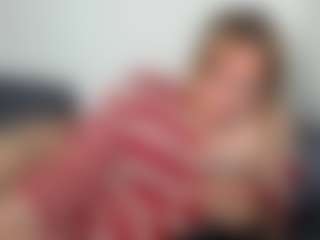 Live cam show with yomoyoo - Brown Eyes on Fling VIP Chat
