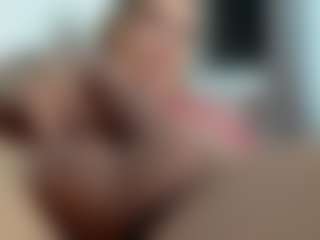 yomoyoo's Live Sex Cam Show