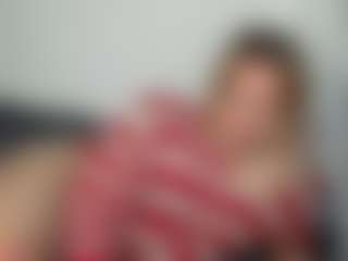 Spettacolo in cam dal vivo con yomoyoo - Brown Hair su Camsoda