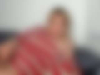 Live cam show with yomoyoo - Brown Eyes on Dolls Live