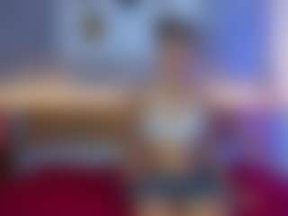 Live cam show with Dacotta-smith - Ebony Petite on Camsoda
