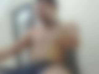 mateooth's Live Sex Cam Show