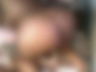 Live cam show with MissDiva1990 - Average on sexylive.show
