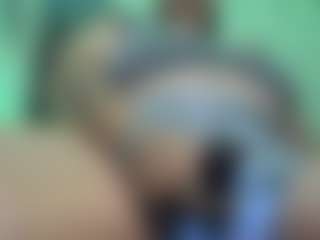 mistress-capucci's Live Sex Cam Show
