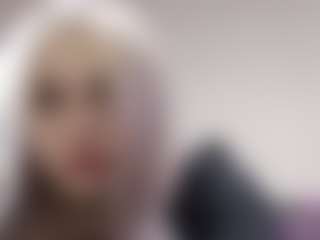 SusannaSavoie's Live Sex Cam Show