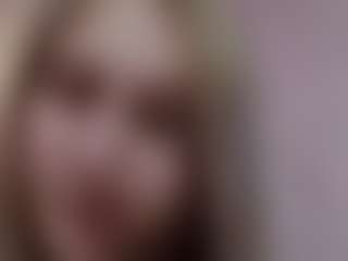 SusannaSavoie's Live Sex Cam Show