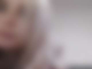 SusannaSavoie's Live Sex Cam Show