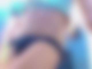 SrBonnyEthan's Live Sex Cam Show