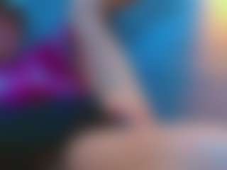 SrBonnyEthan's Live Sex Cam Show