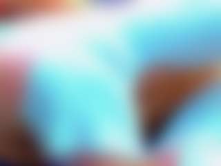 Live-Cam-Show mit SrBonnyEthan - Tease auf Camsoda
